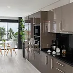 Lux I By An Island アパート *