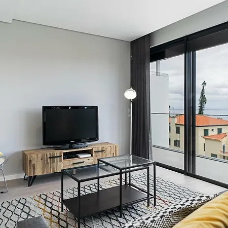 Lux I By Travel To Madeira
